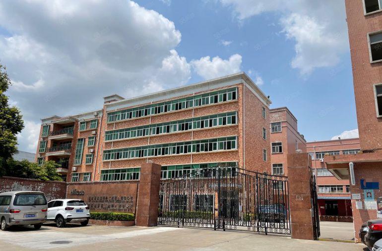 实际面积出租布吉原房东工业区新空出一楼2000平仓库厂房出租