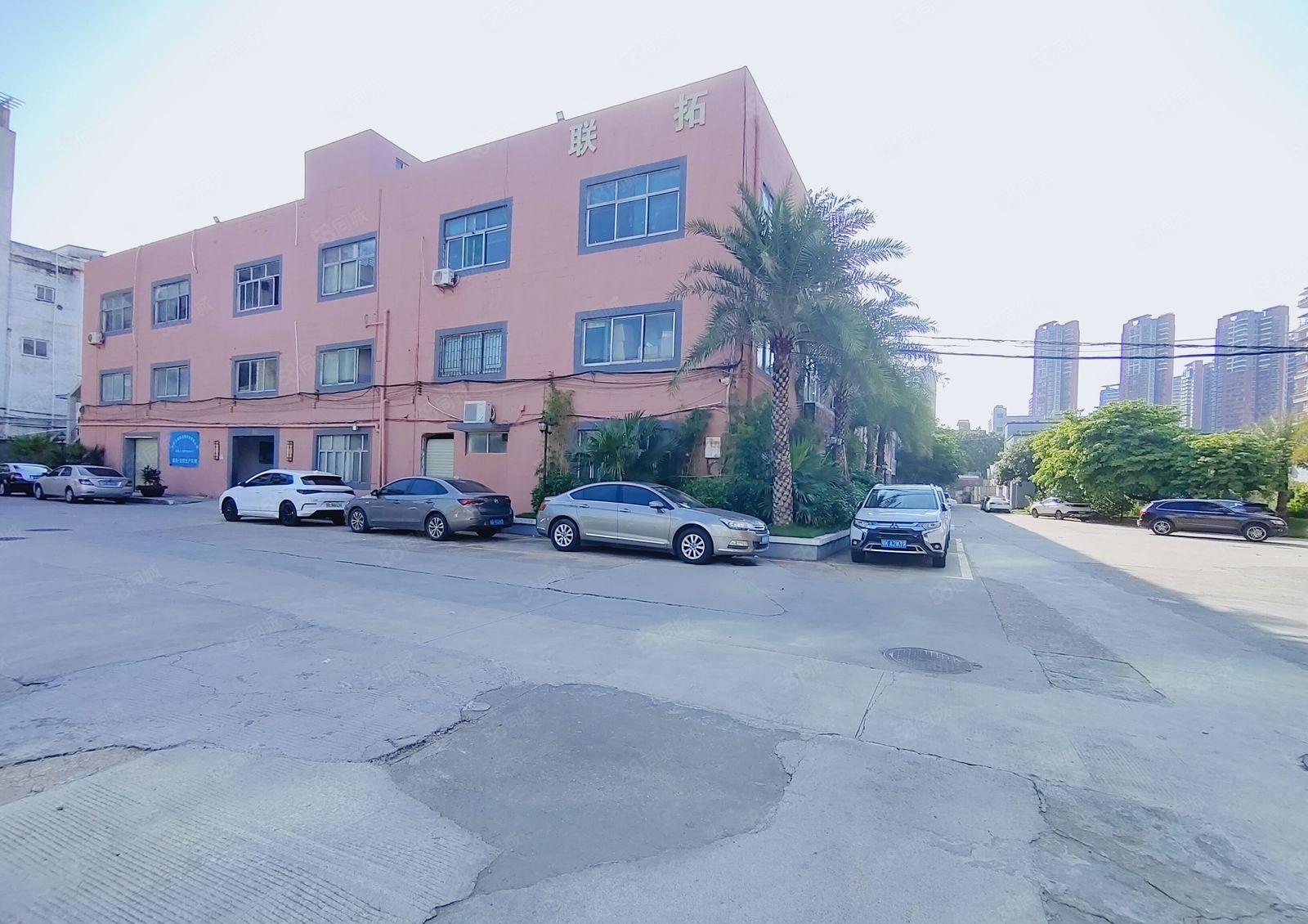 可电商办公1百平起分布吉地铁口附近楼上1300平厂房仓库出租