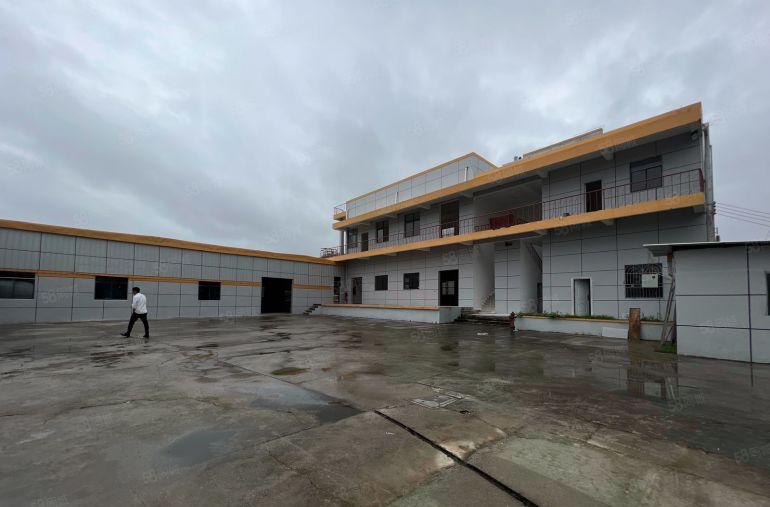 布吉上李朗地铁口一楼厂房980平方仓库出租带卸货平台空地超大