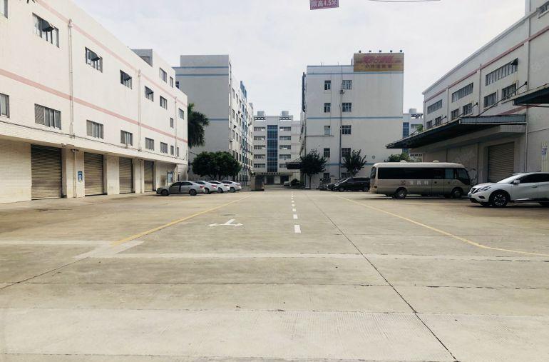 层高7米带牛角布吉李朗原房东1楼2000平方厂房仓库出租