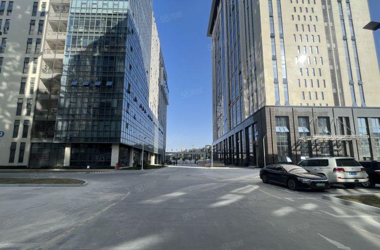 200平起租布吉大芬地铁站1000平，精装厂房办公室仓库出租