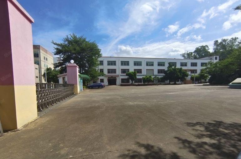 布吉上李朗花园式独院10000平厂房仓库出租红本厂房可办环评