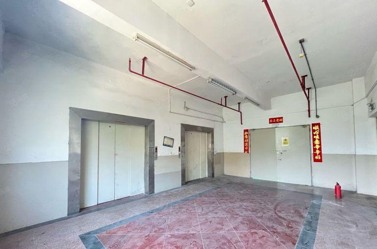 甘坑2楼2000平仓库出租原房东带红本可分组500平起租