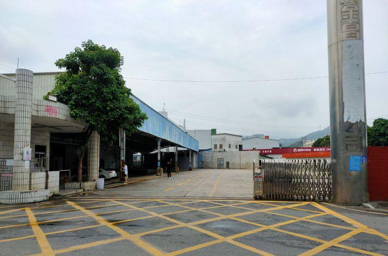 布吉丹竹头地铁站附近3000平物流仓库出租 大小分租空地大