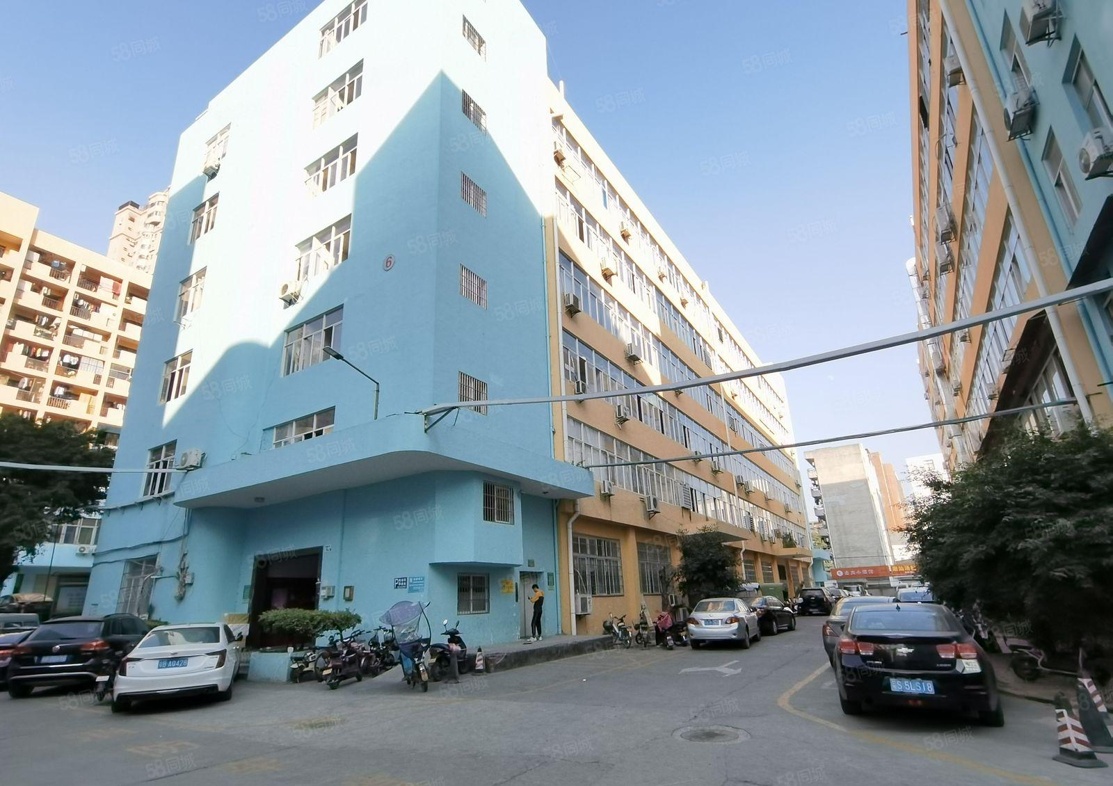 百鸽笼工业区1600平整层厂房仓库招租分租200平起