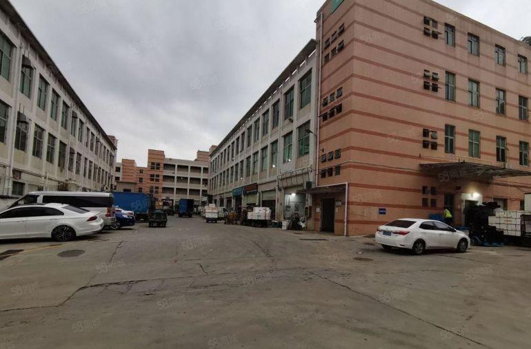 龙岗布吉标准厂房原房东带红本1000平米可分租