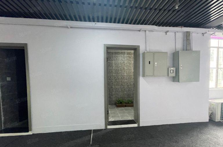 布吉地铁口红本办公室加仓库1000平厂房带卸货平台200平分