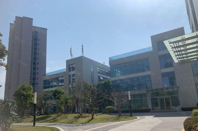 布吉南岭 布沙路边全新改造红本厂房整层1200平 大小可分租