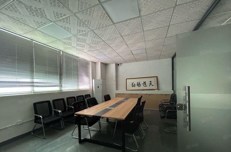 布吉800平精装修厂房出租仓库招租可分租低价出租