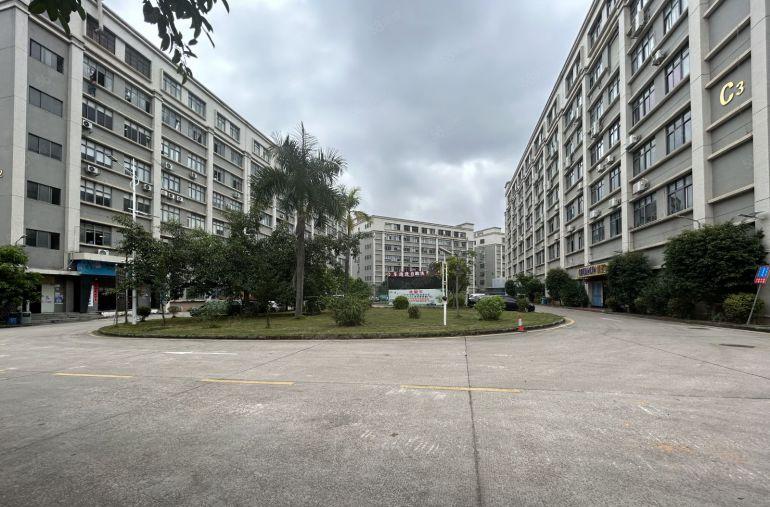 布吉凉帽山地铁口80至1000平方花园式红本厂房原房东出租