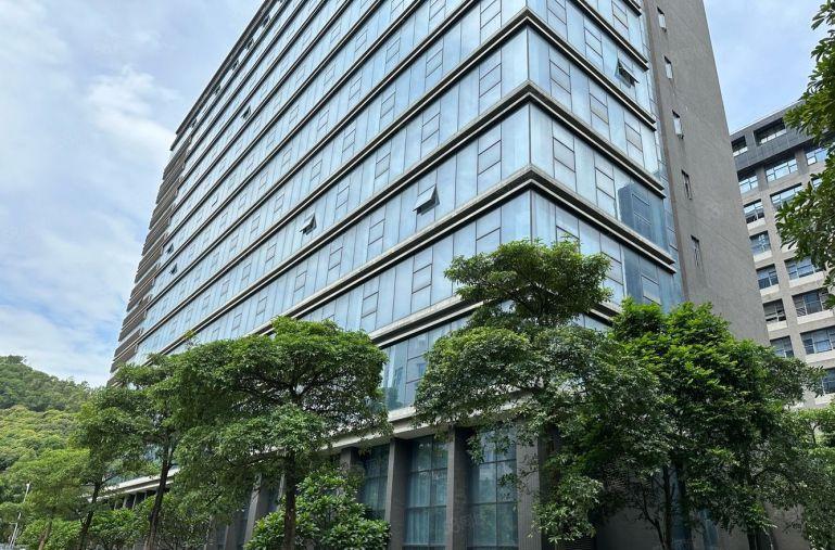 布吉国企红本厂房1500平有红本可申请补贴和人才补贴