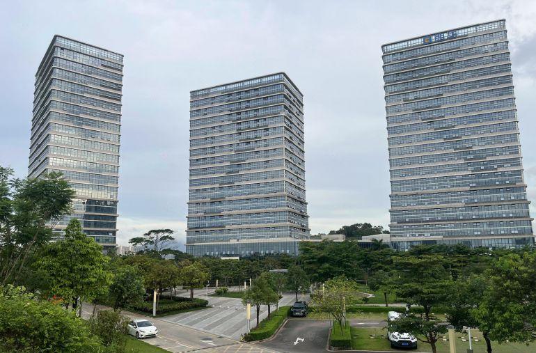 布吉上李朗红本厂房出租1000平，分租300平起可办公生产