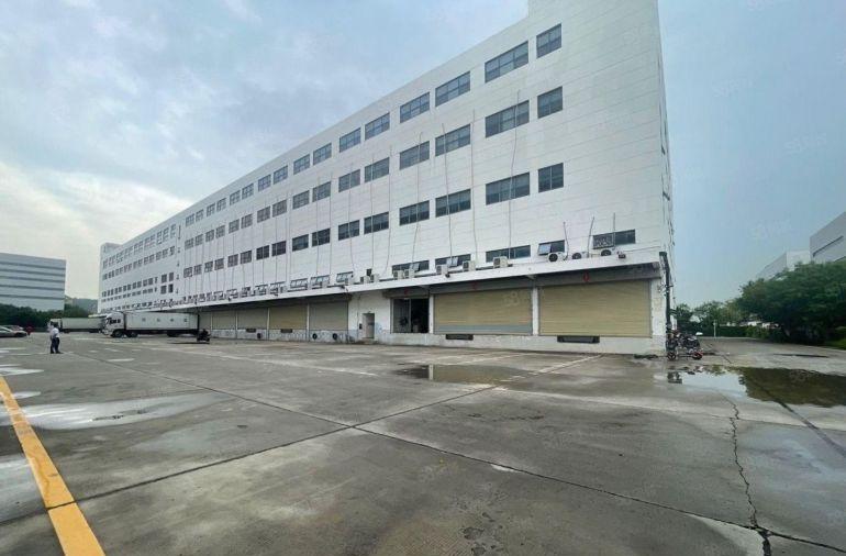 布吉南湾工业区10000平红本独东原房东重工业厂房仓库出租