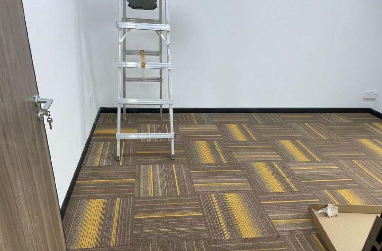 布吉天虹旁精装办公室出租90平 180平 300平大小都有