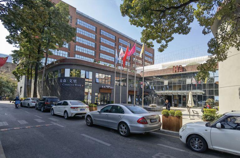 低价布吉精装修200平500平5000平厂房出租可仓库办公室