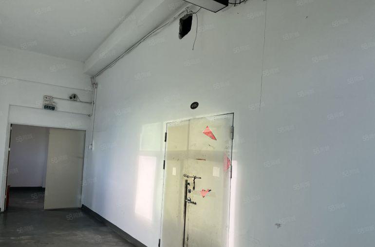 18元548厂房出租2吨货梯房东直租龙岗李朗