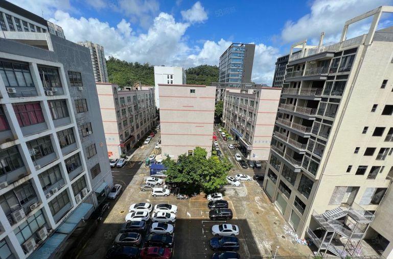 布吉南岭 布沙路边全新改造红本厂房整层1200平 大小可分租