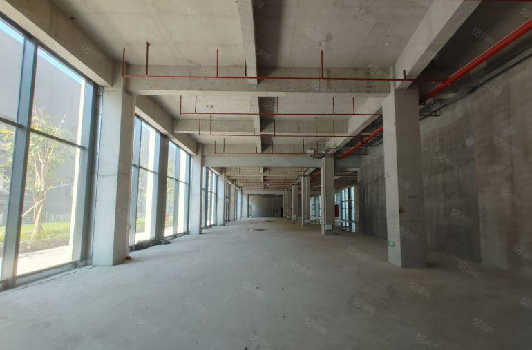 布吉红本花园式一楼1500平厂房仓库出租消防喷淋形象好空地大