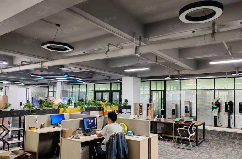 布吉石芽岭工业园单层2000平带装修办公厂房仓库出租可分租