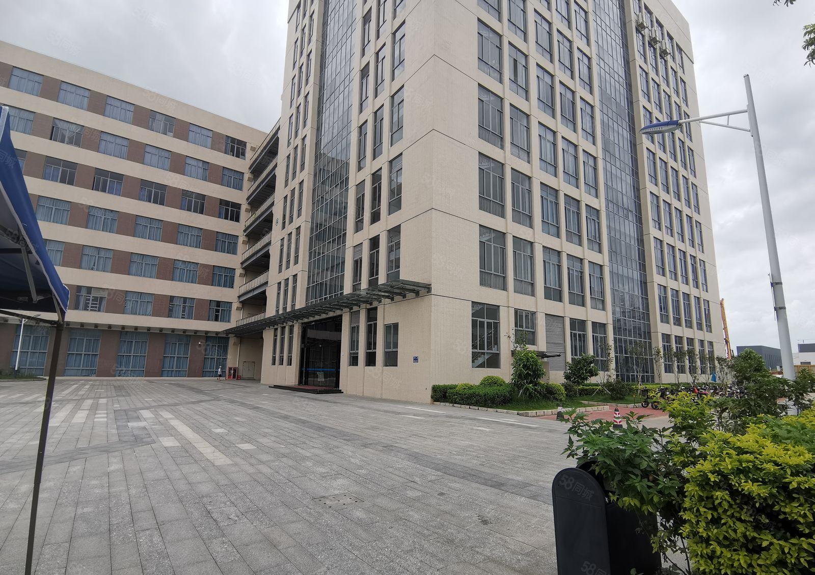 布吉李朗高新科技产业园原房东红本5楼1000平方带装修可分租