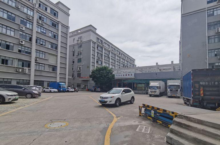 布吉李朗高速路口大型园区厂房仓库出租300平起分租空地大环评