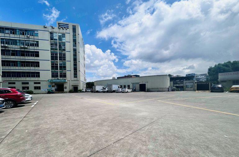 布吉甘坑楼上1800平厂房出租可分租