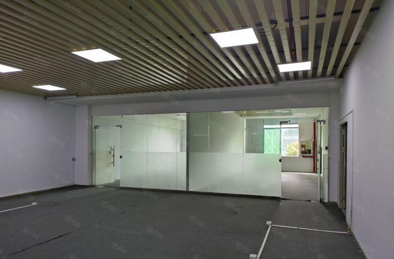 布吉下水径地铁口新出3楼468平方厂房仓库出租