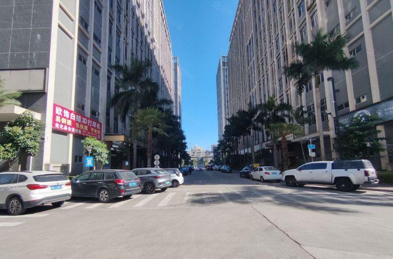 李朗凉帽山地铁口特价厂房仓库办公出租300平起分