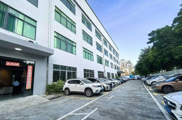 200平起布吉地铁口原房东红本厂房精装修办公室2000平出租