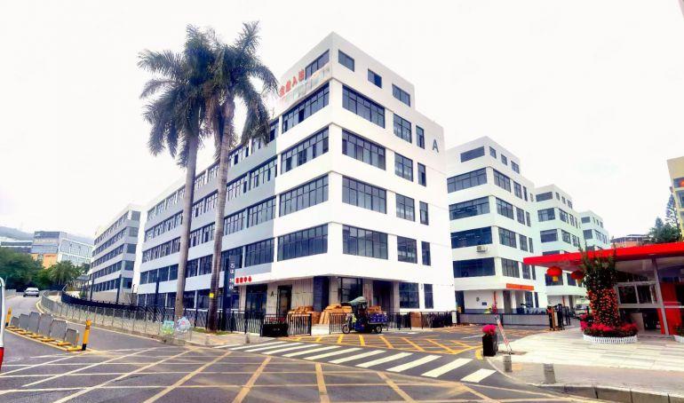 布吉西环路长龙地铁口独栋6000平方红本厂房出租，可以分租。