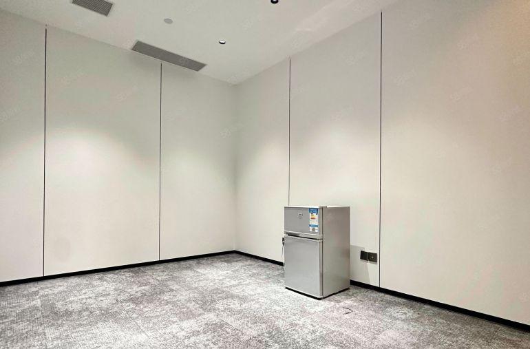 深圳布吉百鸽笼地铁口精装修写字楼电商办公50平起分租