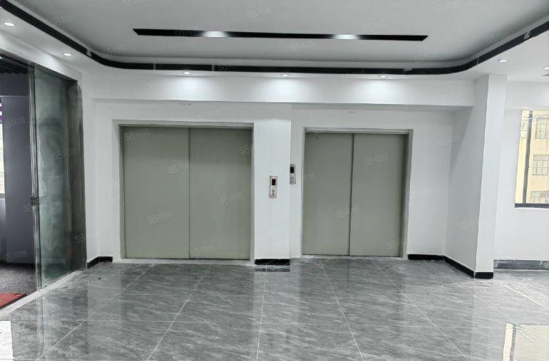 物业直租地铁口布吉秀峰工业城A6栋二楼280平米厂房仓库出租