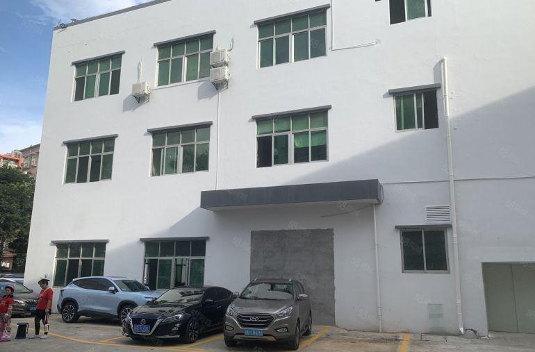 布吉坂田上水径新出楼上1000平厂房仓库出租报价20元可分租