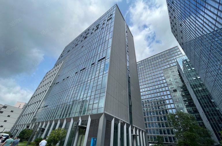 布吉14号线石芽岭地铁口！电商产业园厂房出租！可研发办公仓库