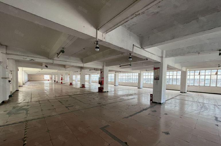 布吉南岭工业区独院现成装修厂房100平起租，巳隔好各面积