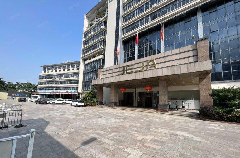 布吉李朗地铁口原房东2088平厂房仓库出租，精装办公室。