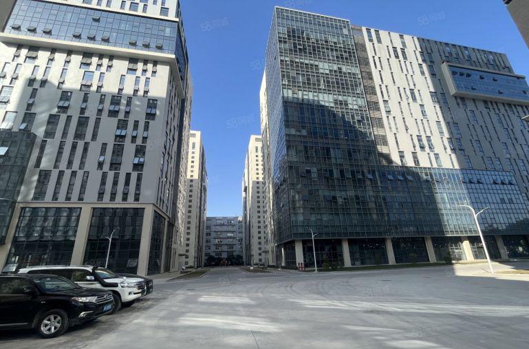 200平起租布吉大芬地铁站1000平，精装厂房办公室仓库出租