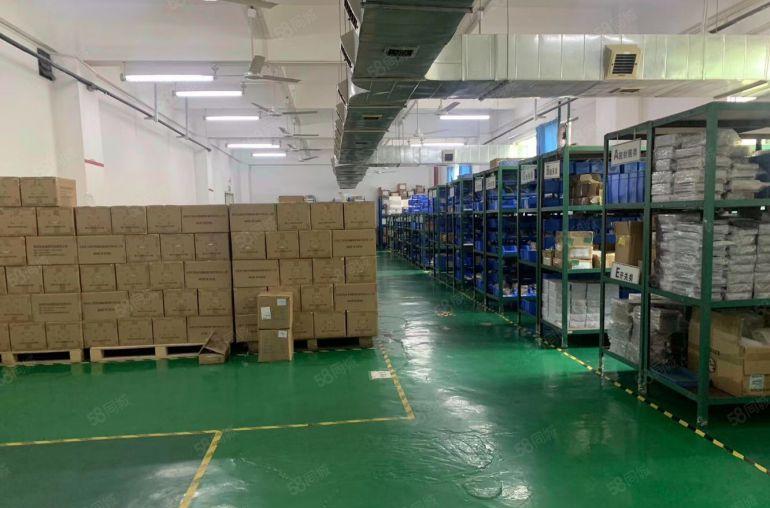 布吉南岭现成装修800平方可分，电商仓库办公