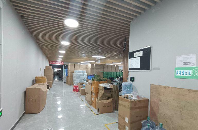 布吉上李朗地铁口一楼厂房1200平米带装修水电齐全随时可空