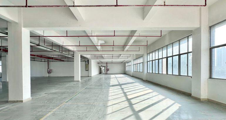 300平起！大芬电商园2200平电厂房出租仓库可分租水电齐全