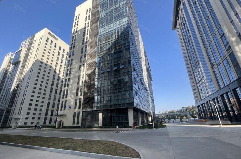 200平起租布吉大芬地铁站1000平，精装厂房办公室仓库出租