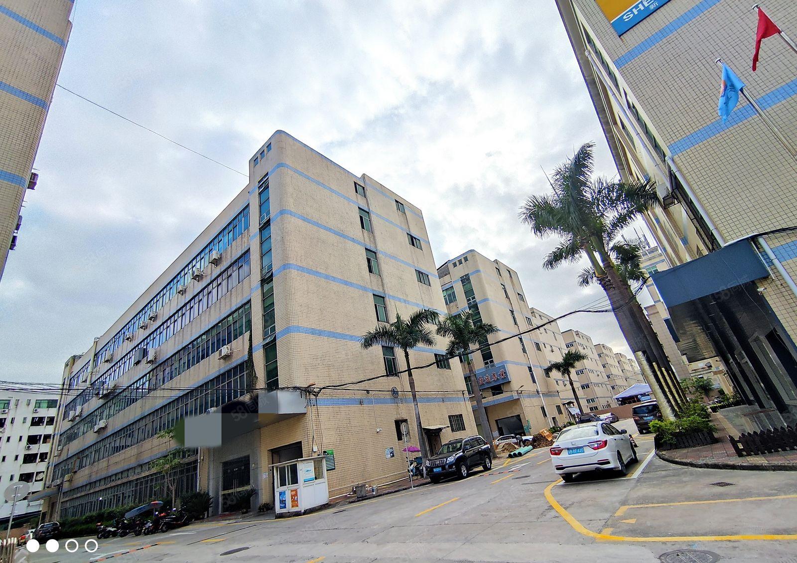 公明地铁站附近新出楼上850平厂房出租。