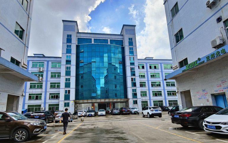 公明新出小面积精装厂房480平。特价18一平，随时看房