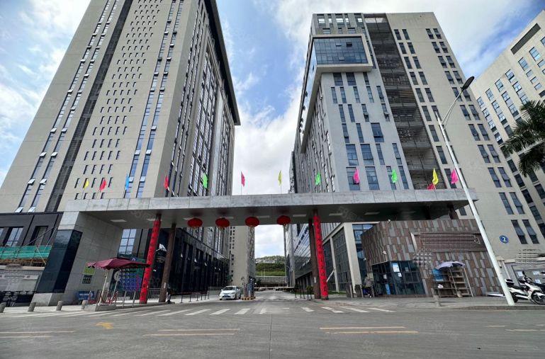 光明高新园区500平方起分租 厂房仓库出租总面积10000平