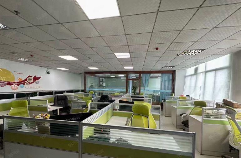 公明楼村二楼1100平低价厂房出租工业园仓库分租地铁口空地大