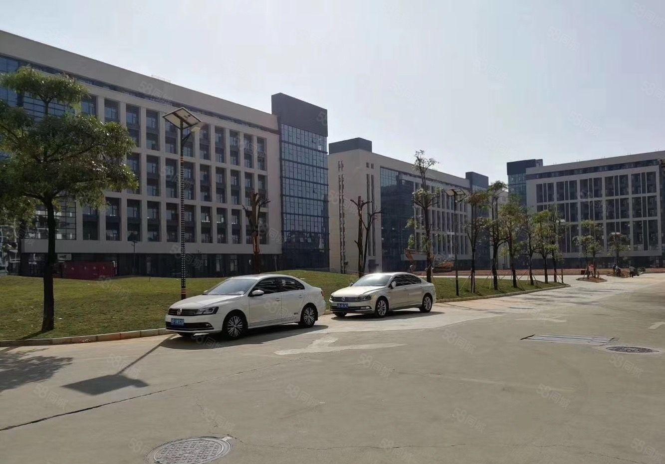 公明宏发工业园新出原房东独门独院8000平方厂房招租