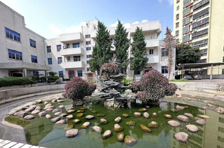 公明光明原房东独院厂房1万平出租空地超大可分租1楼有仓库出租