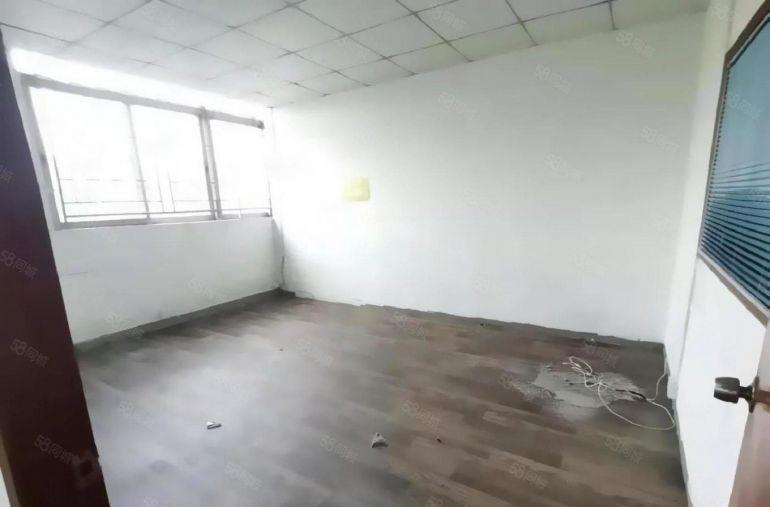 公明田寮楼上精装1200平已空出园区空地大，合同期限长光明区