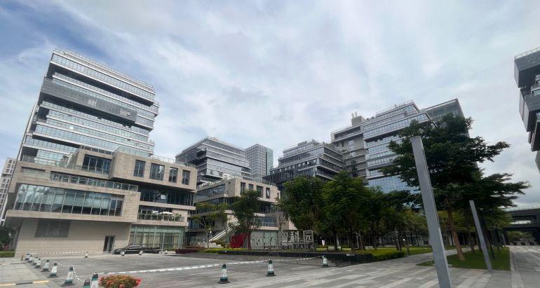 光明地铁口原房东带红本大小厂房出租 仓库大小可租