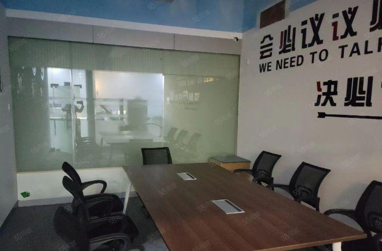 公明楼村原显示屏厂出租800平带无尘车间，3吨货梯，好招工